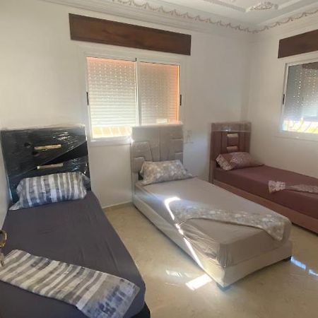 Big Appartement In Ksar Sgher And Close Ksar es-Seghir Exterior foto